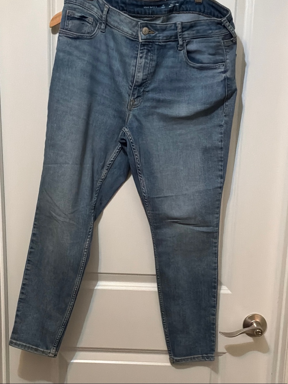 Women’s Old Navy Rockstar Super Skinny jeans Size 14 short